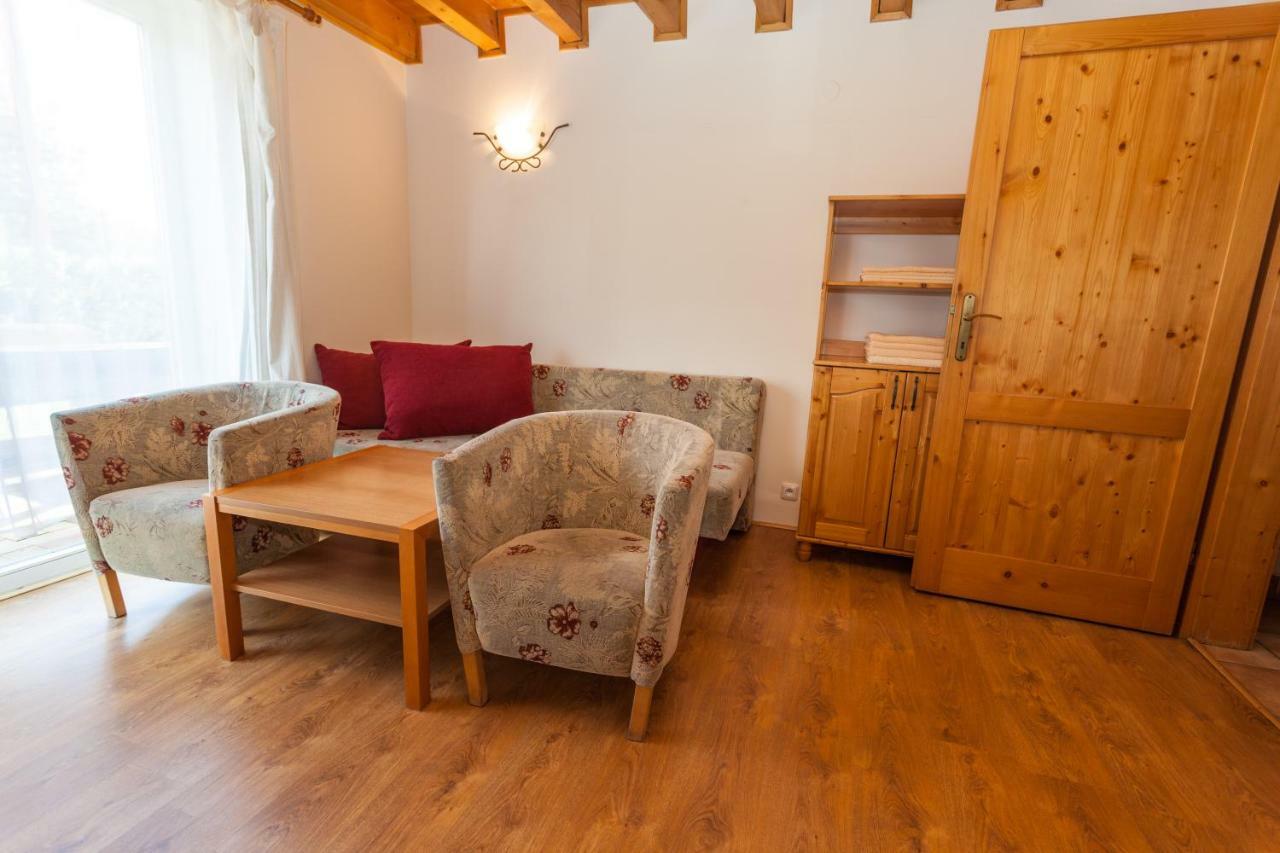 Apartmany Holiday Tatralandia Liptovsky Mikulas Exterior photo