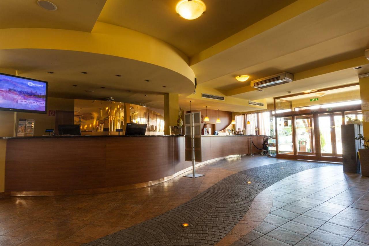 Apartmany Holiday Tatralandia Liptovsky Mikulas Exterior photo
